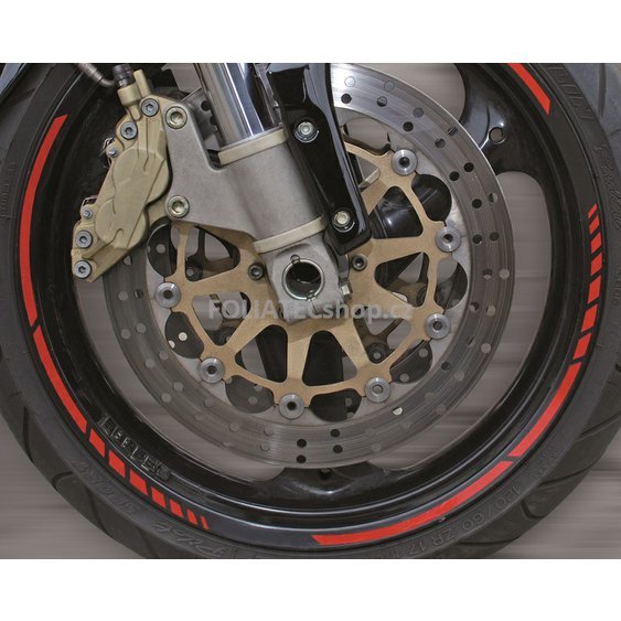 Barevné proužky na kola na motocykl